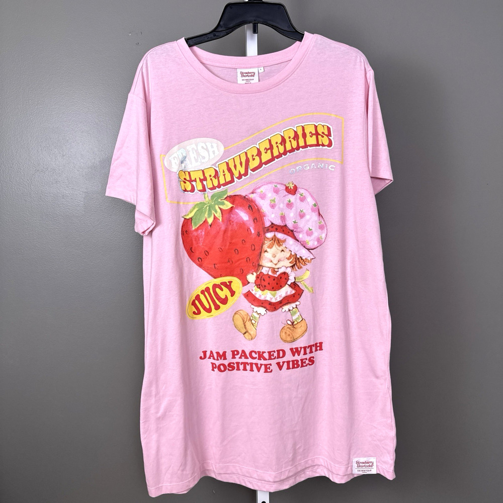 Strawberry Shortcake Skinny dip Pink Nightshirt Large NWT Sleep Tee Pajama Shirt